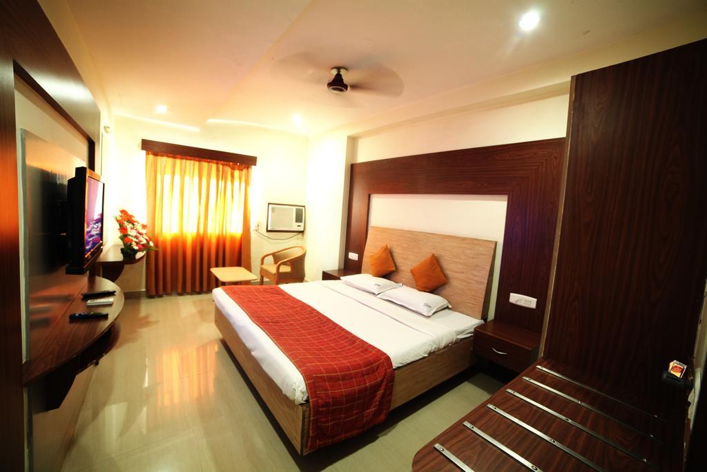 Hotel Sooriya Residency Chennai Zimmer foto