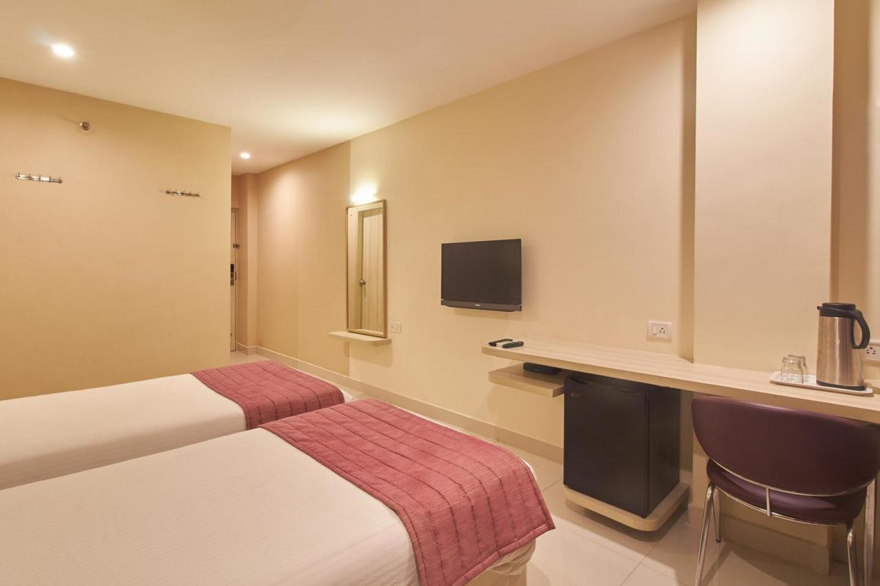 Hotel Sooriya Residency Chennai Exterior foto